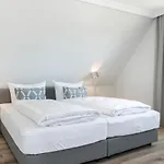 Haus Weissenburg Whg. OG Ost